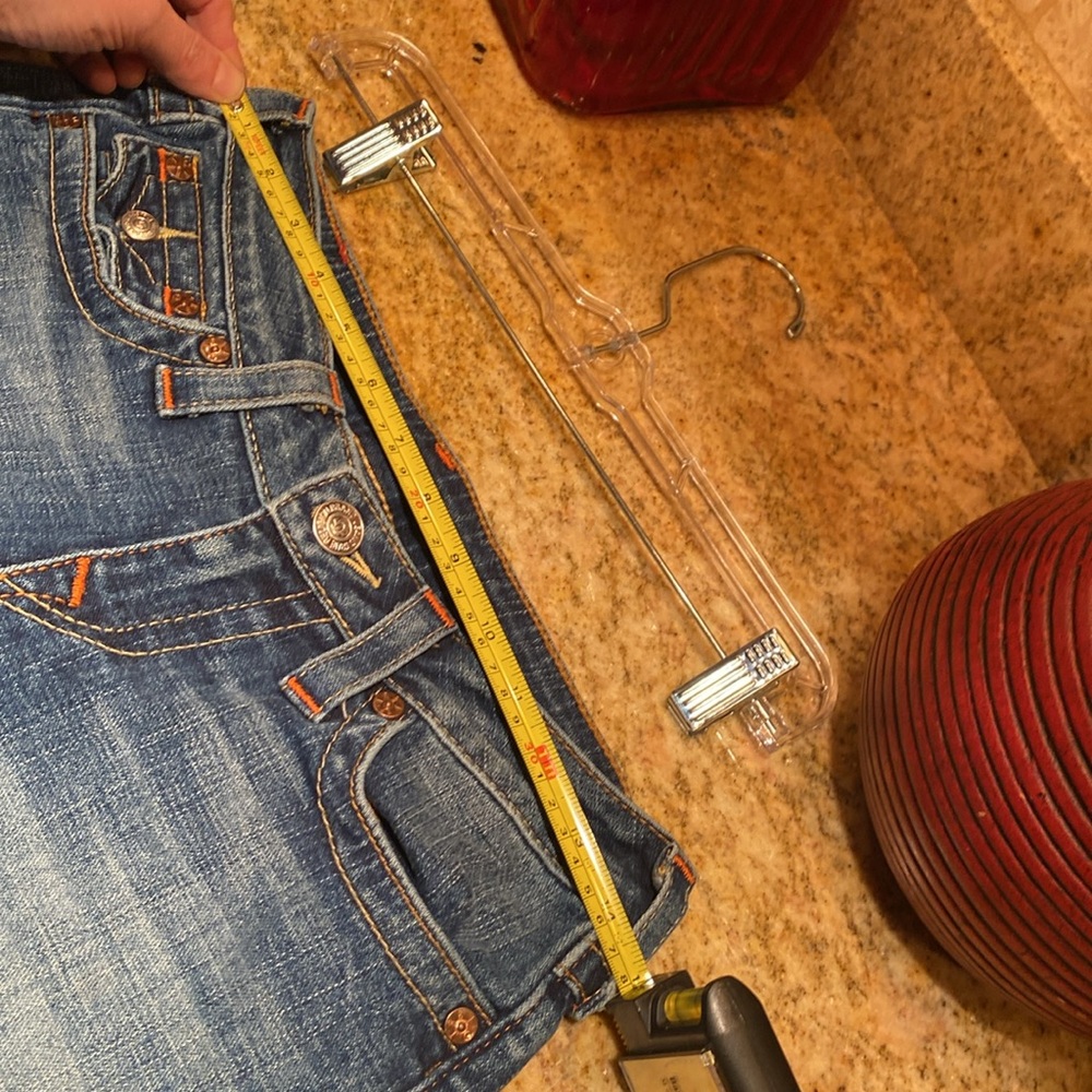 True religion denim shorts, size 28 Like new - Picture 11 of 11